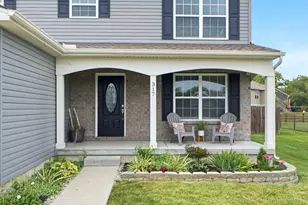 317 Brampton Pl, Trenton, OH 45067 - Photo 2