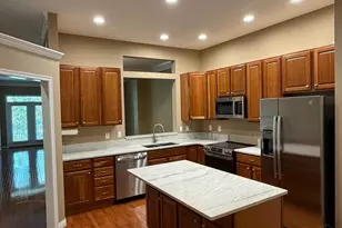6533 Foxtail Ln, Liberty Township, OH 45044 - Photo 8