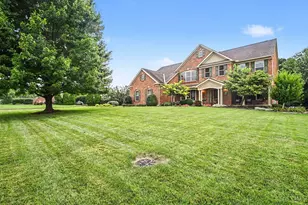 1247 Ridgewood Dr, Miami Township, OH 45140 - Photo 34