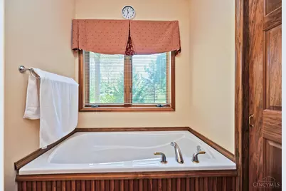 1484 Monroe Farms Lane, New Richmond, OH 45157 - Photo 20