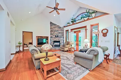 1484 Monroe Farms Lane, New Richmond, OH 45157 - Photo 8