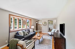 6126 Bardean Dr, West Chester, OH 45069 - Photo 4