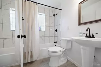 8407 Jackies Drive, Colerain Township, OH 45239 - Photo 20