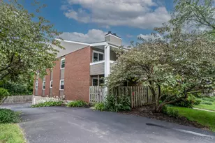3421 Traskwood Cir, Cincinnati, OH 45208 - Photo 2