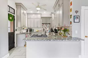 2106 Kemper Ln, Cincinnati, OH 45206 - Photo 30