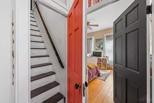 2106 Kemper Ln, Cincinnati, OH 45206 - Photo 14