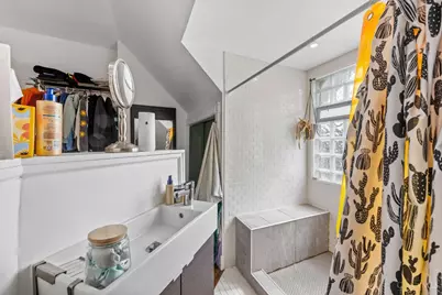 2106 Kemper Lane, Cincinnati, OH 45206 - Photo 24