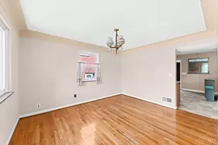 3877 Mantell Ave, Sycamore Township, OH 45236 - Photo 6