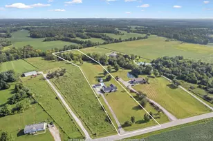 9377 Tri County Hwy, Eagle Township, OH 45171 - Photo 6