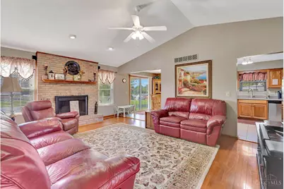 109 Mollie Drive, Hamilton, OH 45013 - Photo 6