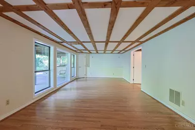 4805 Drake Road, Cincinnati, OH 45243 - Photo 50