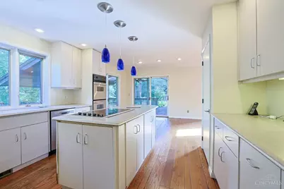 4805 Drake Road, Cincinnati, OH 45243 - Photo 22