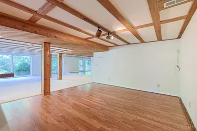 4805 Drake Road, Cincinnati, OH 45243 - Photo 52