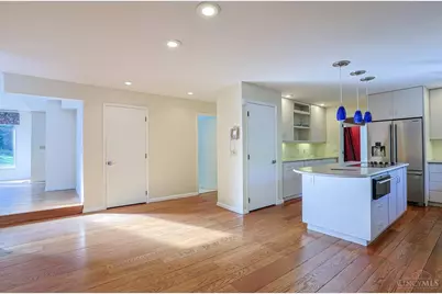 4805 Drake Road, Cincinnati, OH 45243 - Photo 26