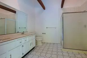 4805 Drake Rd, Cincinnati, OH 45243 - Photo 78