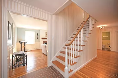 1345 Oak Knoll Drive, Cincinnati, OH 45224 - Photo 14
