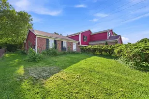 6200 Benzing Dr, Fairfield, OH 45014 - Photo 2