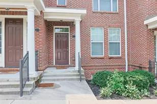 211 E Rochelle St, Cincinnati, OH 45219 - Photo 1