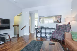 211 E Rochelle St, Cincinnati, OH 45219 - Photo 6