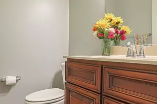 211 E Rochelle St, Cincinnati, OH 45219 - Photo 26