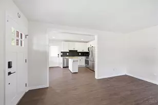 6925 Windward St, Columbia Township, OH 45227 - Photo 6