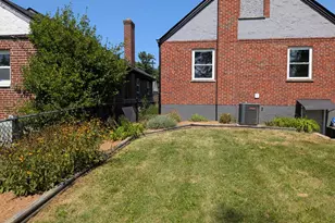 6925 Windward St, Columbia Township, OH 45227 - Photo 30
