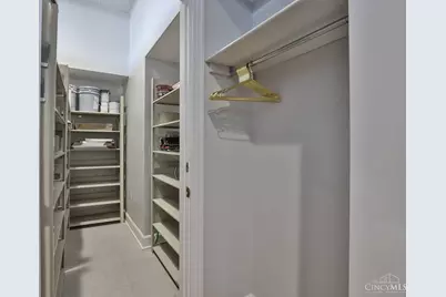 2444 Madison Road #102, Cincinnati, OH 45208 - Photo 12