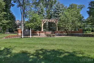 230 Vintage Club Dr, Montgomery, OH 45249 - Photo 36