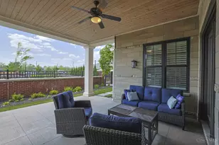 230 Vintage Club Dr, Montgomery, OH 45249 - Photo 24