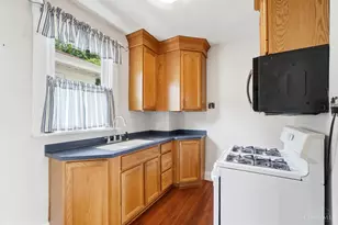 3926 Oak Park Pl, Cincinnati, OH 45209 - Photo 8