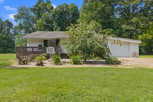 771 Halle Dr, Perry Township, OH 45118 - Photo 1