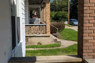 4613 W Mitchell Ave, Cincinnati, OH 45232 - Photo 4