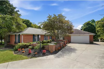 2091 Harrowgate Hill Lane, Fairfield, OH 45014 - Photo 2