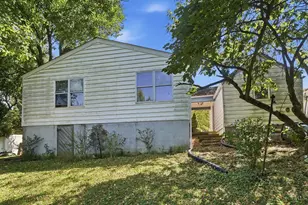 4 Gambier Cir, Green Hills, OH 45218 - Photo 38