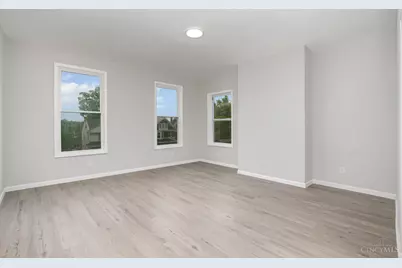 2213 Highland Avenue, Cincinnati, OH 45219 - Photo 18