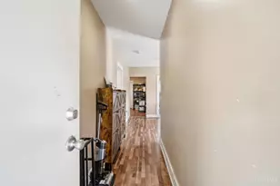 1767 Fairmount Ave, Cincinnati, OH 45214 - Photo 8