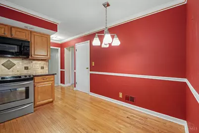 731 Pine Ridge Road, Miami Township, OH 45150 - Photo 8