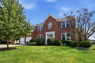 7373 Lakota Springs Dr, West Chester, OH 45069 - Photo 2
