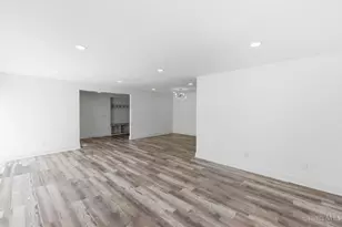 8131 Timbertree Way, West Chester, OH 45069 - Photo 14