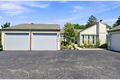 8131 Timbertree Way, West Chester, OH 45069 - Photo 2
