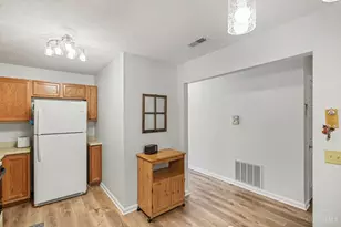 821 Neeb Rd, Delhi Township, OH 45233 - Photo 10