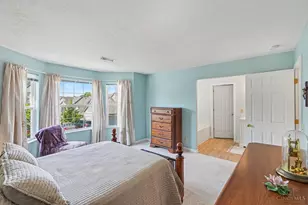 821 Neeb Rd, Delhi Township, OH 45233 - Photo 14