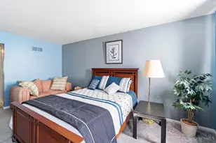 7941 Hunters Ridge Dr, West Chester, OH 45069 - Photo 6