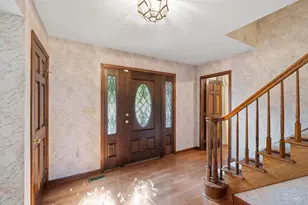 249 Wilkes Ct, Beavercreek, OH 45434 - Photo 4