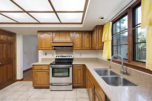 249 Wilkes Ct, Beavercreek, OH 45434 - Photo 16