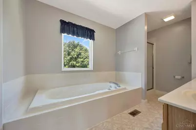 5723 Rutledge Trail, Liberty Township, OH 45011 - Photo 24