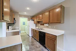 4300 Regency Ridge Ct, Green Township, OH 45248 - Photo 14