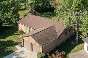 1585 Silverglade Ct, Springfield Township, OH 45240 - Photo 2