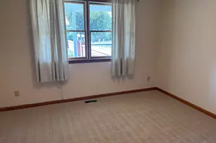 224 S East St, Hillsboro, OH 45133 - Photo 20