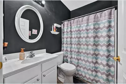 5413 Michelles Oak Court #5413E, Green Township, OH 45248 - Photo 12